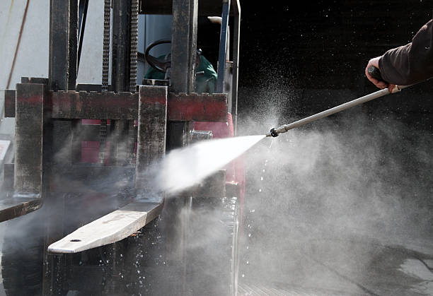 Best Affordable Power Washing  in Santa Ana, CA