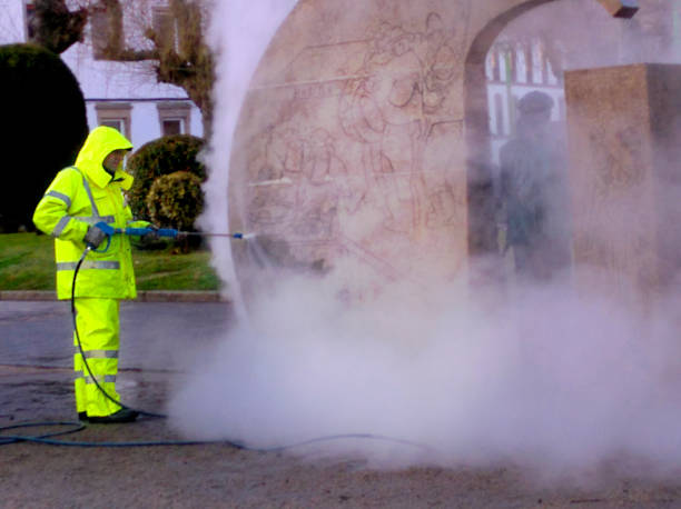 Pressure Washing Estimates in Santa Ana, CA
